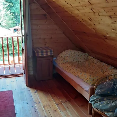 Drewniany U Grazynki * コパリノ