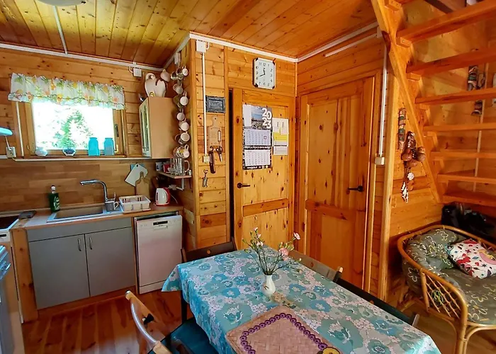 Drewniany U Grazynki بيت للعطل كوبالينو